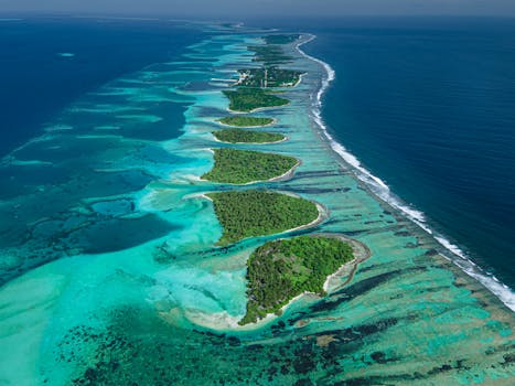 Azure Lagoon Resorts in Maldives Meemu Atoll Paradise