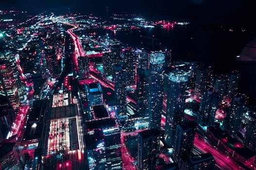 Toronto Skyline Executive Penthouses for Long-Term Elites